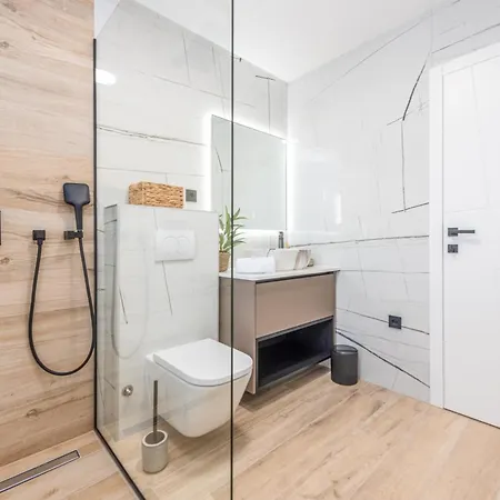Niksun With Heated Pool Villa *